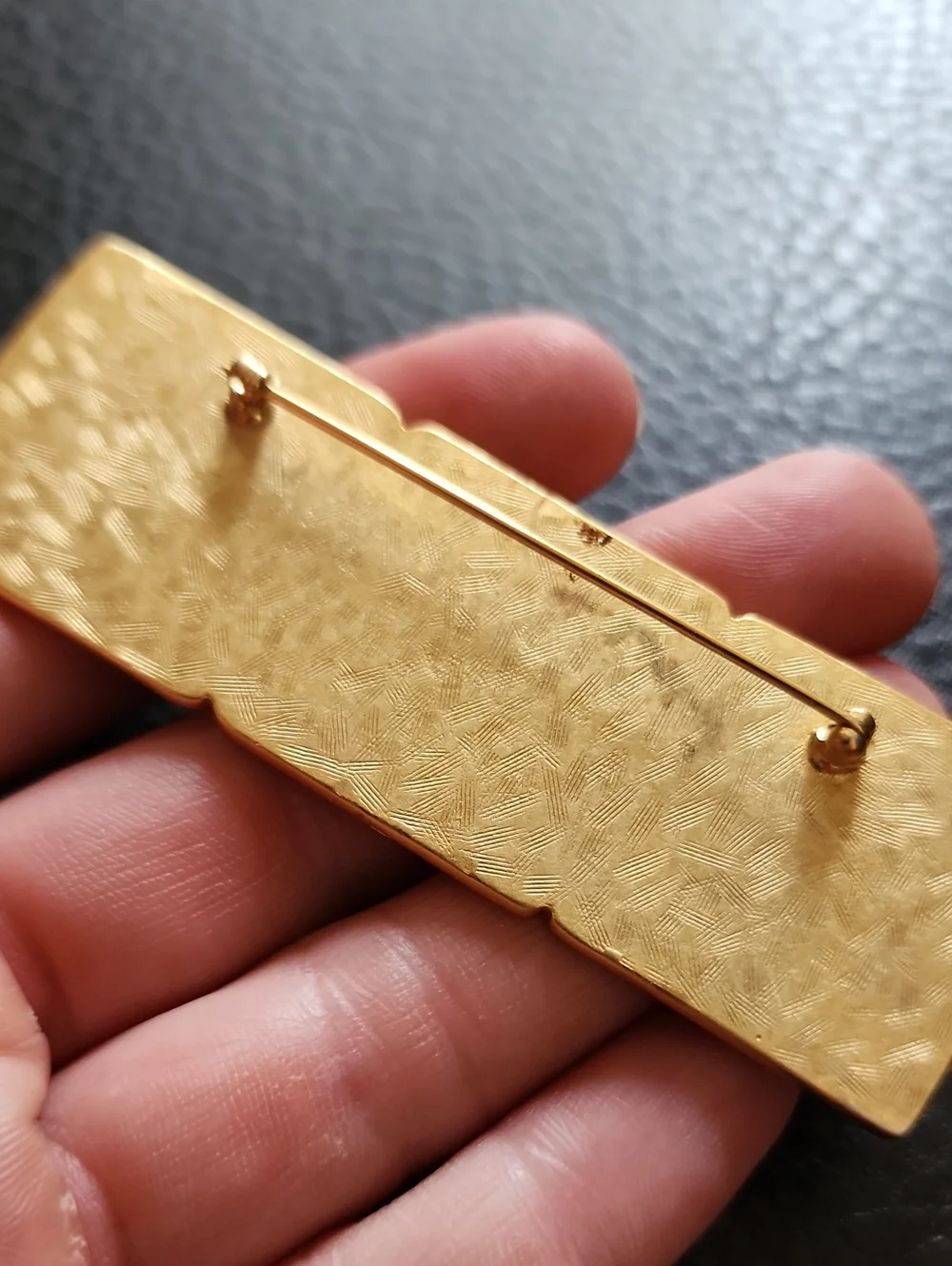 Anne Klein Gold Lion Motif Bar Brooch